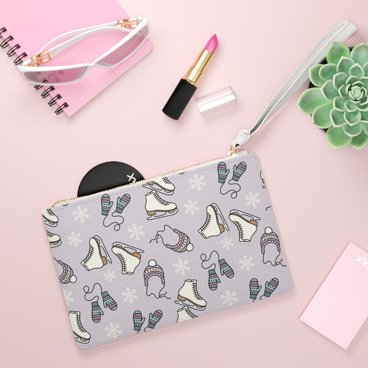 Chill Gear Zip Clutch
