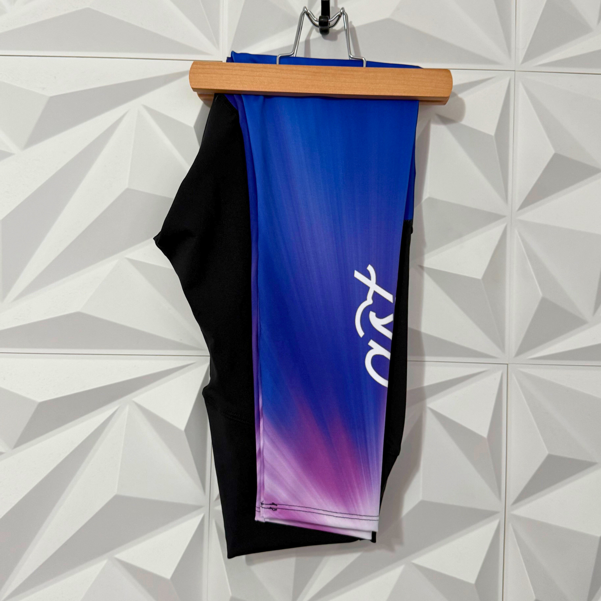 AST Compression Leggings - Violet Velocity - L