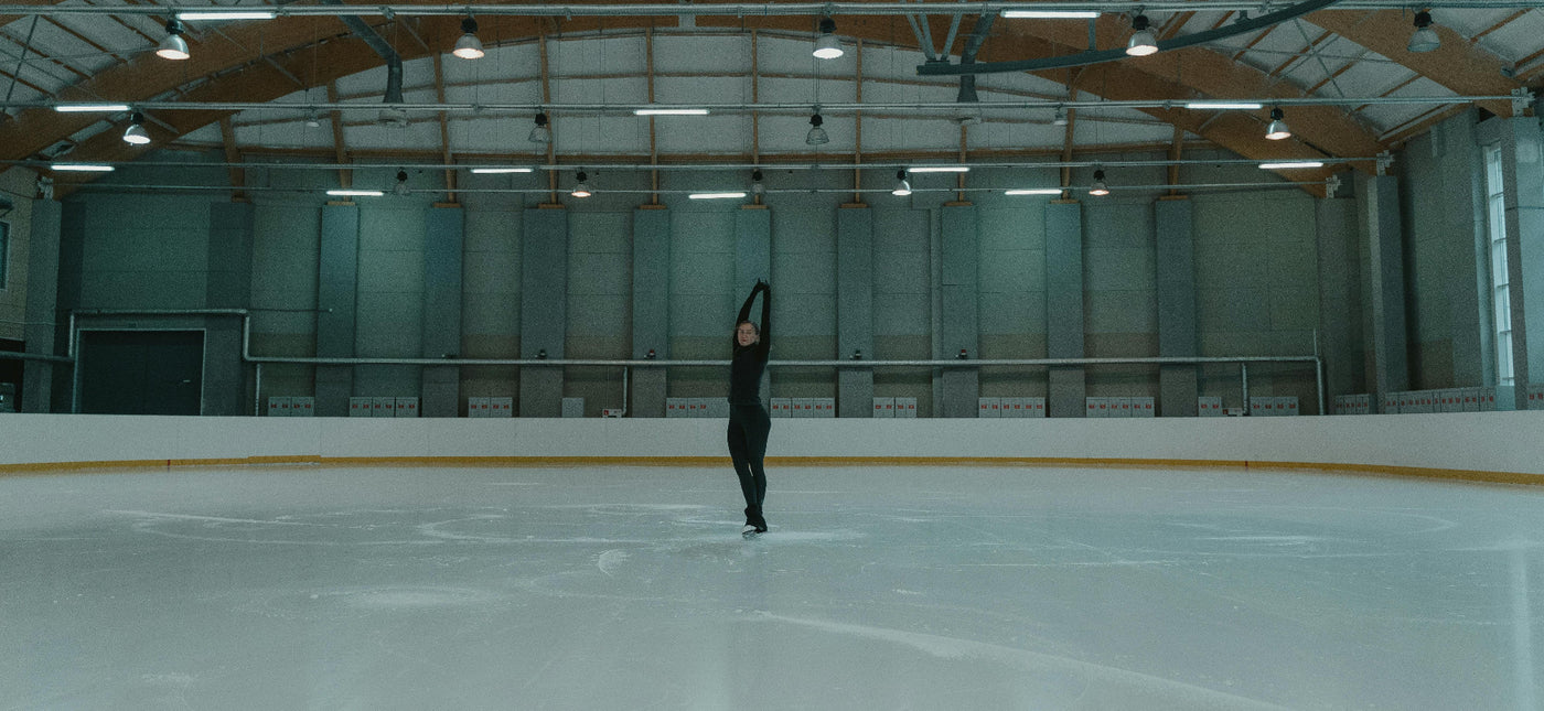 Master Adult Ice Skating: Tips for Beginner Figure Skaters