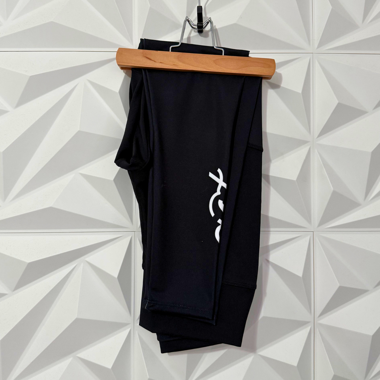 AST Compression Leggings - Black Ice Base - L