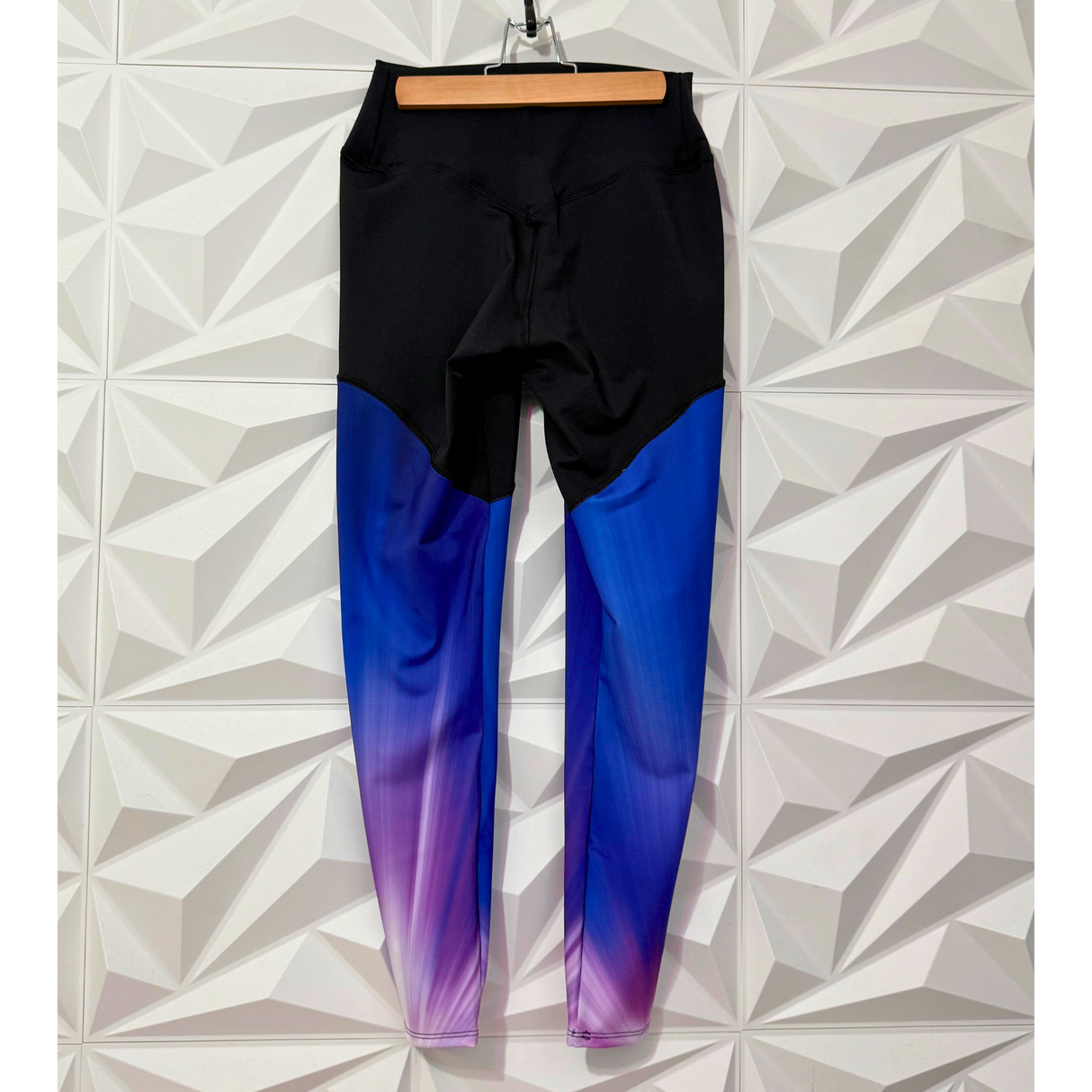 AST Compression Leggings - Violet Velocity - L