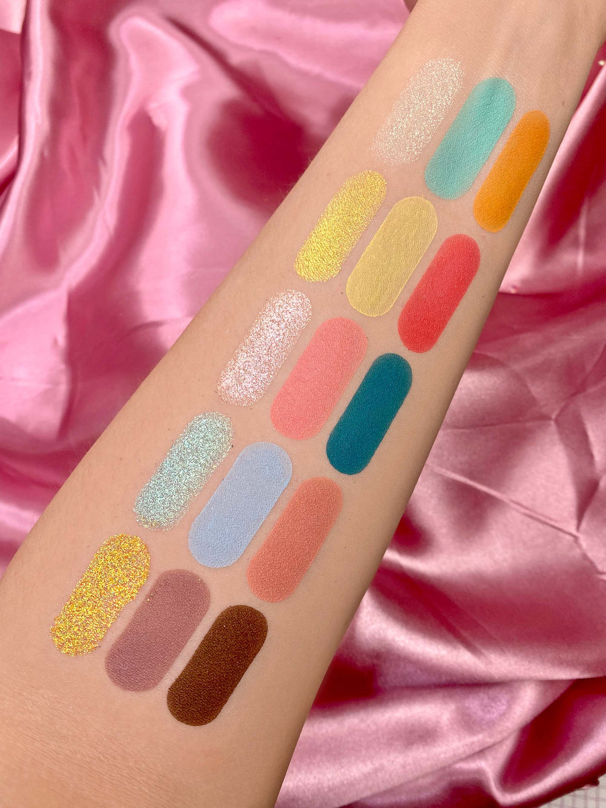 Manga Collection Pressed Pigments & Shadows Palette - Adventures of Rudeko