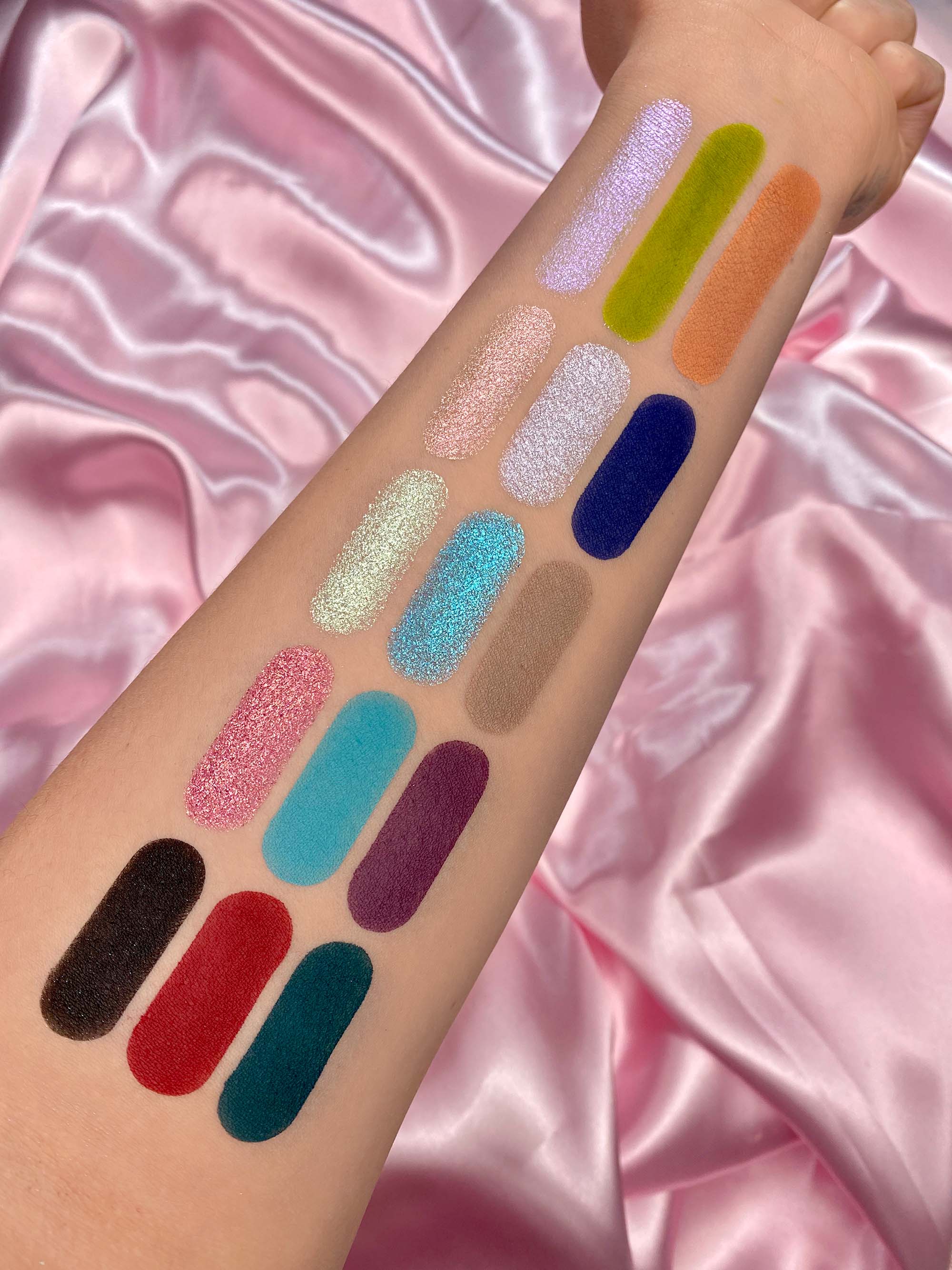 Manga Collection Pressed Pigments & Shadows Palette - Cat Girl Chronicles