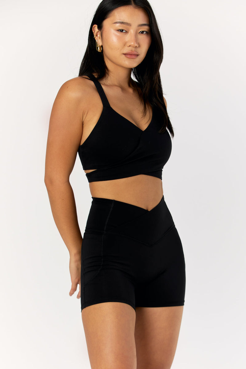 Astoria LIVE LUXE Crossover Crop - Black - Adults Skate Too LLC