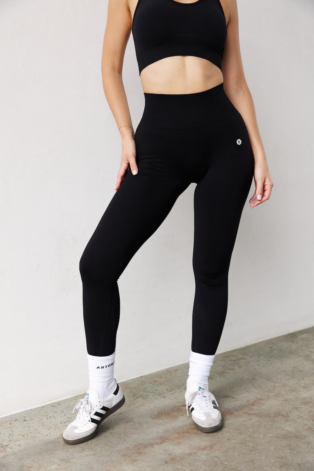Astoria CONTOUR Seamless Legging - Black - Adults Skate Too LLC