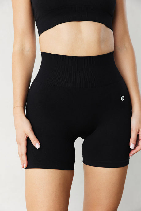 Astoria CONTOUR Seamless Short - Black - Adults Skate Too LLC