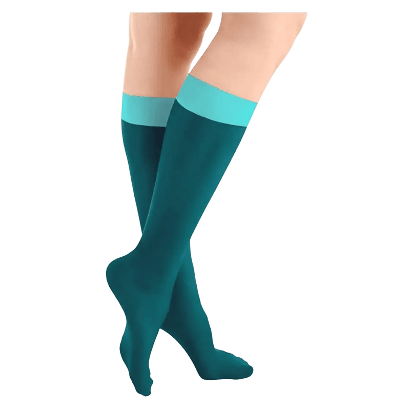 ColorFlow Two-Tone Ocean Waves Skating Socks
