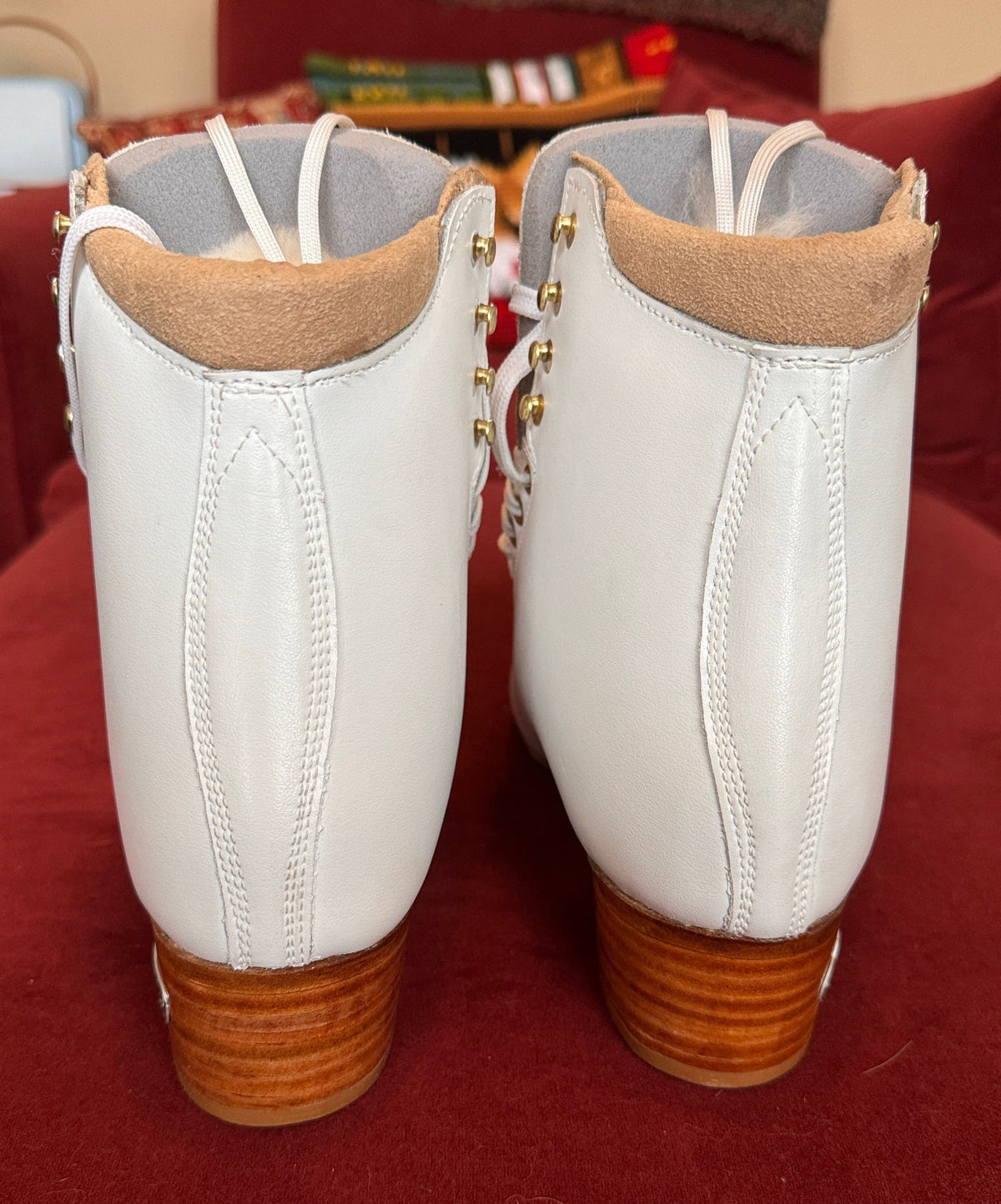 Harlick Boots, Women's Size 6.5 - Like New - Adults Skate Too LLC