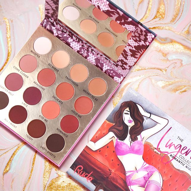 The Lingerie Collection - Romantic Nights (Nudes)